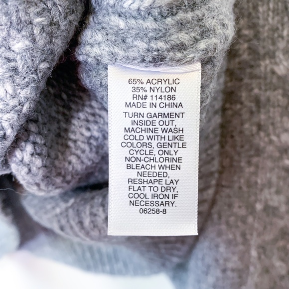 Arizona Jean Company Gray Cable Knit Turtleneck Sweater - Picture 3 of 5